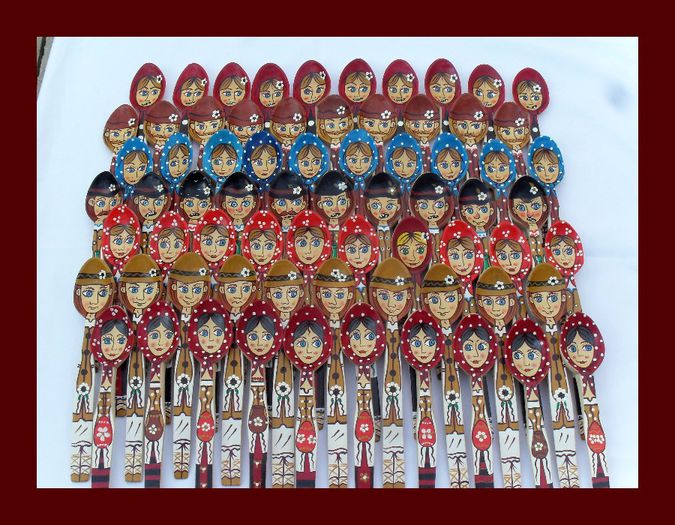 SDC15972 - LINGURI DE LEMN PICTATE MANUAL - tel 0771503314