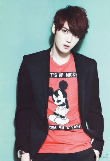 Tokyo-Dome-wrapping-goods-Jaejoong-02_700x1024