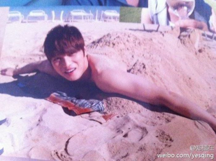 tumblr_m8vlxrxMzW1qatturo1_500