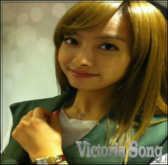 ◘ . Day 39 - 24.1O.2O13 - l - o - l 5o Days with Victoria Song