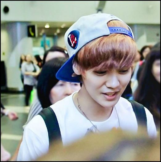 LH|. Hai in vacanteee. :> Pe la Saintopeez. :)) [bea] - l _ Mouse Rabbit _ l