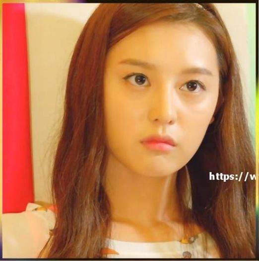 J} .. Nu fii gelos. :* :)) [bea] Baa, schimbati melodia. Nu-mi place asta. :( Prea romantica. :))=)) - l _ Mouse Rabbit _ l