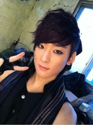  - Kevin u kiss