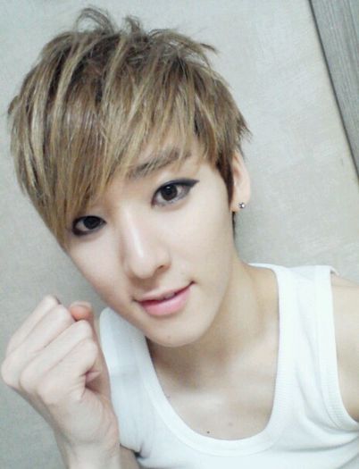  - Kevin u kiss