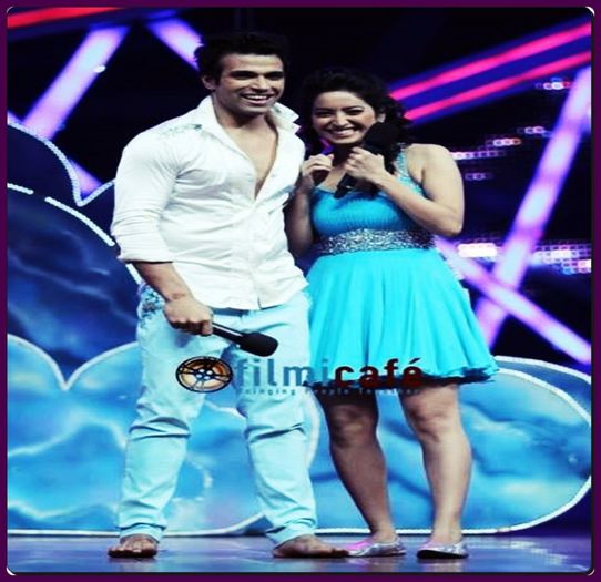 16 - Asha Negi 4