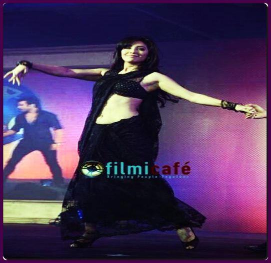 18 - Asha Negi 4