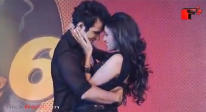 2 - Asha Negi 4