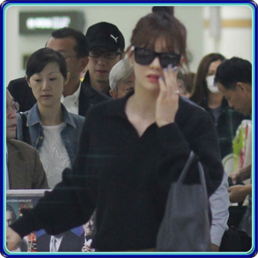 • [intra cu MinWoo] Scotch.. Atat iti trebuie..#:-s.. :)) Hey :-h