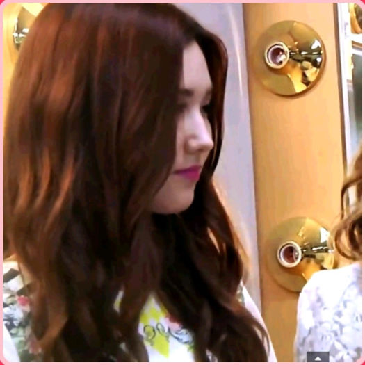 [] ..Acum imi spui Hye? ..Acum? :( ..da Jung Ah.. m`am inselat. :-? :))