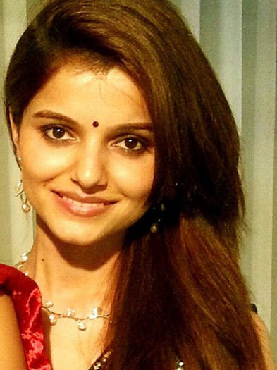 931157_558886024153564_2060956299_n