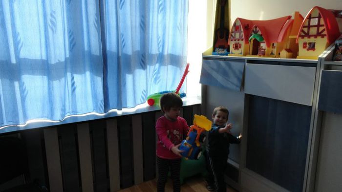 741286_550168171703631_1951682187_o - gabriela