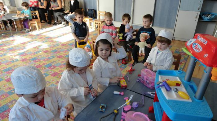 1399769_550168851703563_40398214_o - gabriela