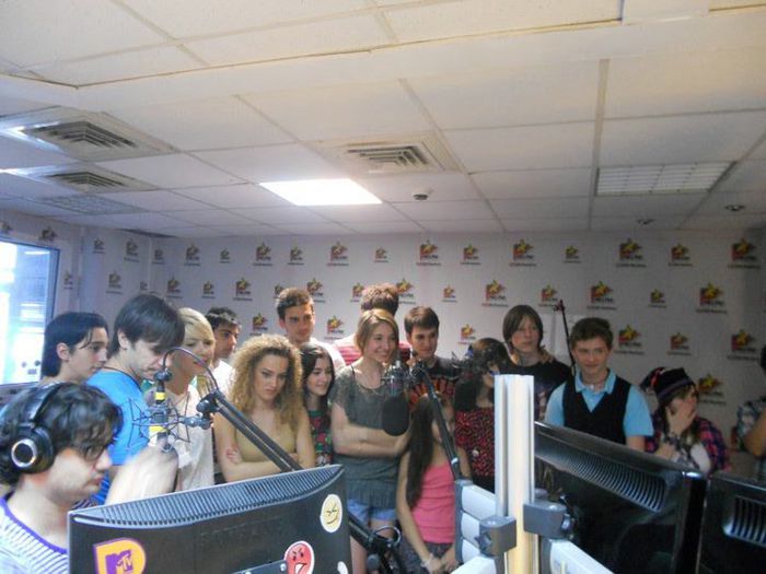 267569_10150231480232350_284200_n