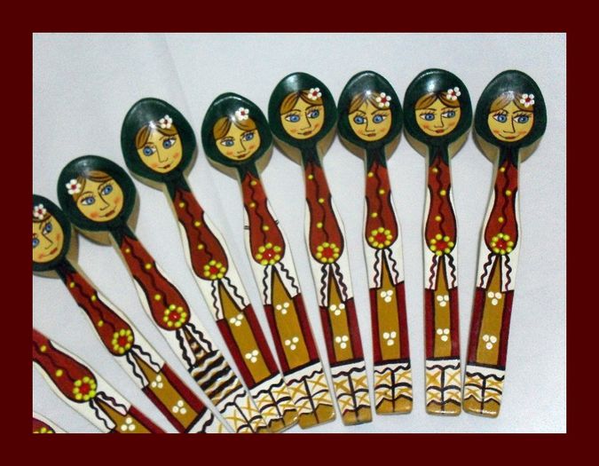 SDC16095 - LINGURI DE LEMN PICTATE MANUAL - tel 0771503314