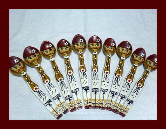 SDC16153 - LINGURI DE LEMN PICTATE MANUAL - tel 0771503314