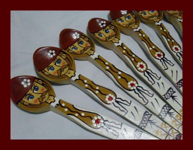 SDC16156 - LINGURI DE LEMN PICTATE MANUAL - tel 0771503314