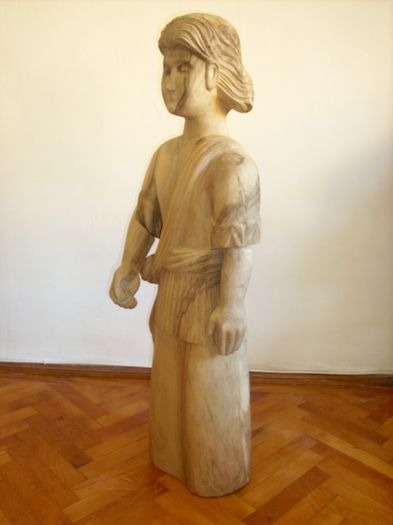 P9 - 2 Sculptură pentru biserica evanghelică din Seleuş judeţ Mureş