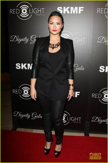 demi-lovato-redlight-traffic-app-launch-01 - Demi Lovato Redlight Traffic App Launch