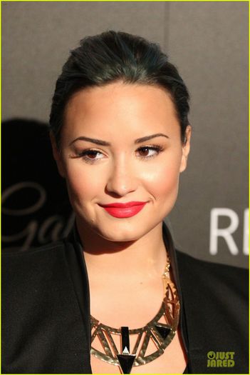 demi-lovato-redlight-traffic-app-launch-08 - Demi Lovato Redlight Traffic App Launch