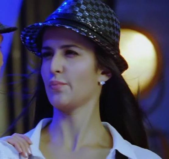 Maria, Alexa..Cu ce sa fie cocktailul?