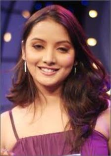 images (22) - nidhi uttam