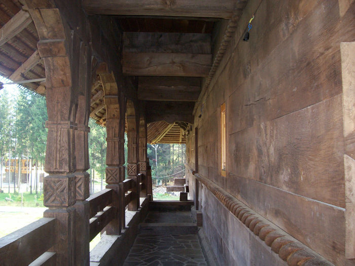 Manastirea Peri din Barsana.