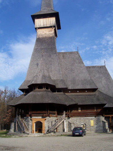 Manastirea Peri din Barsana. - Obiective turistice