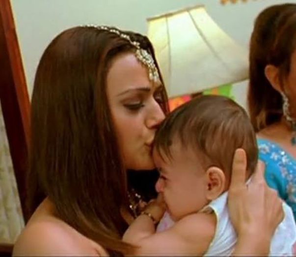 Cu tactu asta nici 5 minute nu pot sa te las *pleaca in camera*