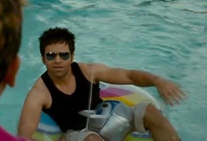 Maria, scuze..ma jucam si eu. Stii ca sunt mai neserios:">