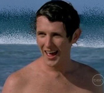 Ce face fetilii? Aa, Alexa?