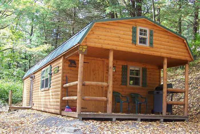 cabana-cu-acoperis-verde