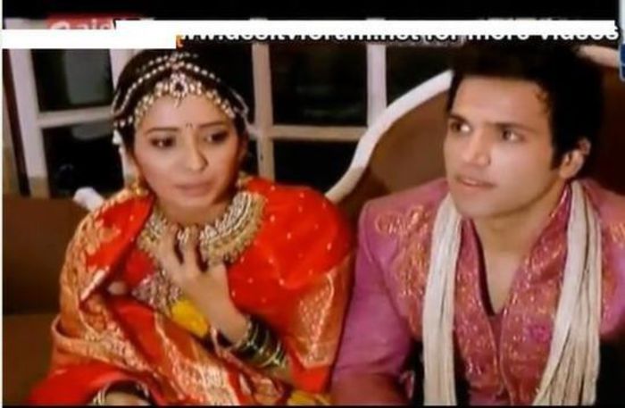 1 - Asha Negi 4