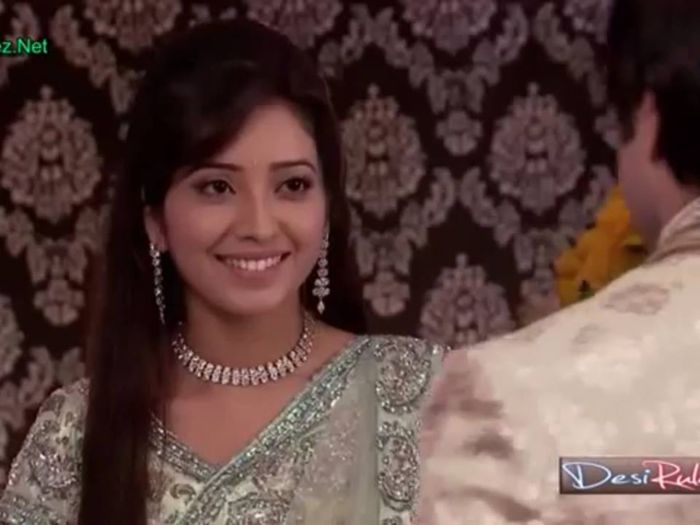 94 - Asha Negi 4