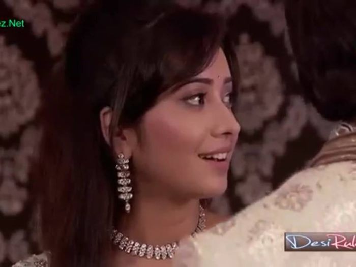 95 - Asha Negi 4