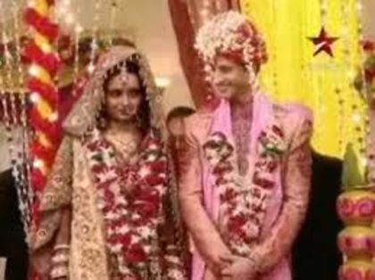 54965 - anmol si ragini