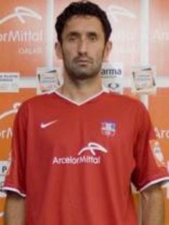 PARASCHIV - Echipa Otelul Galati 2008-2009