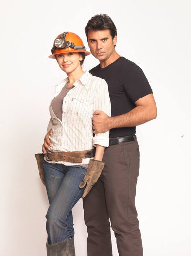 467753_526894654036377_1980782161_o