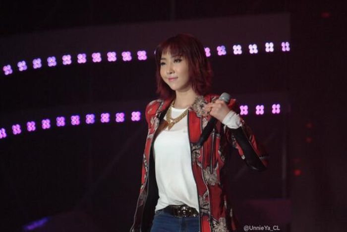 140 - 2NE1 9