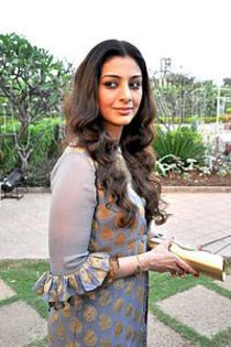 200px-Tabu_still8 - Tabassum Hashmi