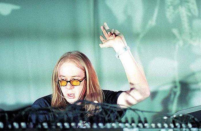 The Chemical Brothers - The Chemical Brothers