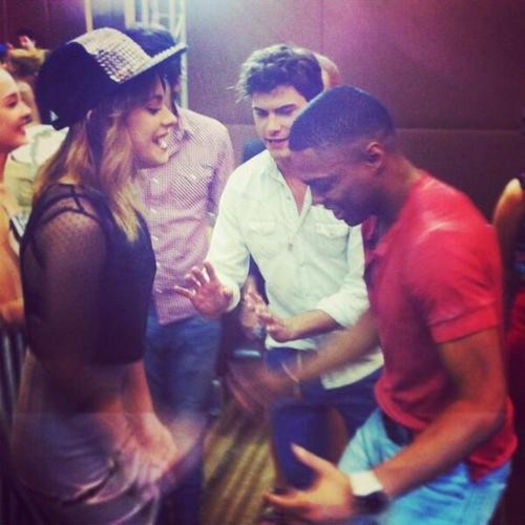 tumblr_mvc8ijTIAU1s7p67mo1_500