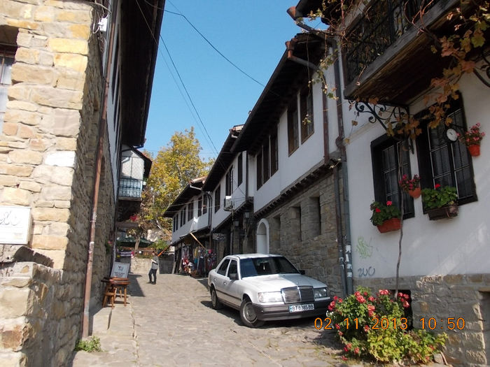 veliko tarnovo, bulgaria-aniversare 379 - 1 ziua lui G si ziua noastra