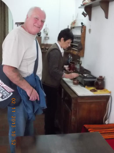 veliko tarnovo, bulgaria-aniversare 381 - 1 ziua lui G si ziua noastra