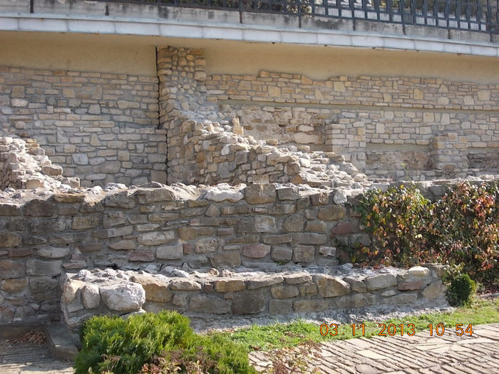 veliko tarnovo, bulgaria-aniversare 428 - 1 ziua lui G si ziua noastra