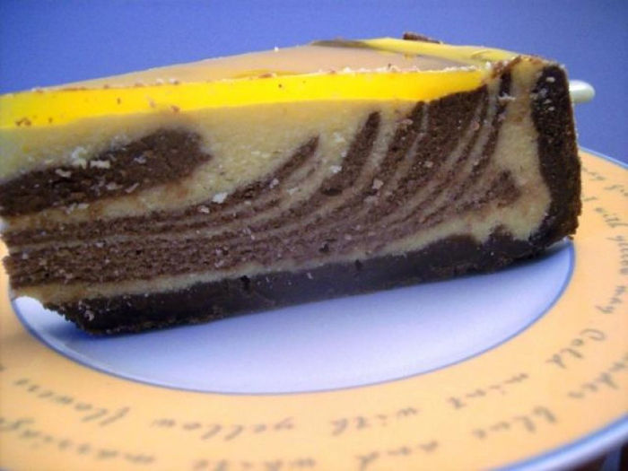 Cheesecake zebra cu jeleu de portocale - x Culinar