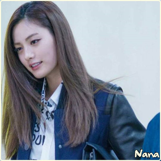 .★. Mai degraba m-ar interesa sa va tineti voi gurile..:|