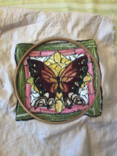 Fotografie3433 - 0 punch needle embroidery