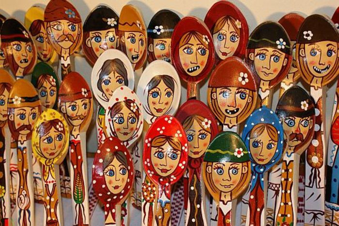 Linguri pictate artizanat Moldova 1s1 - LINGURI DE LEMN PICTATE MANUAL - tel 0771503314
