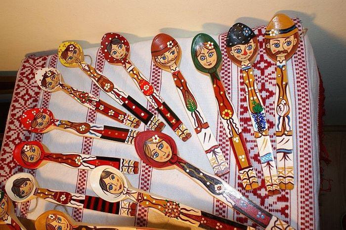 linguri-pictate-din-moldova--diferite-modele-1000-3 - LINGURI DE LEMN PICTATE MANUAL - tel 0771503314