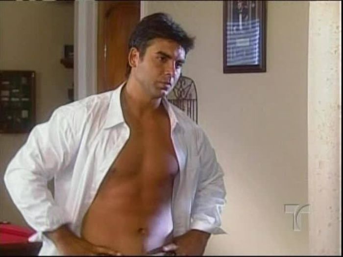 1457624_666629520034593_1198432083_n